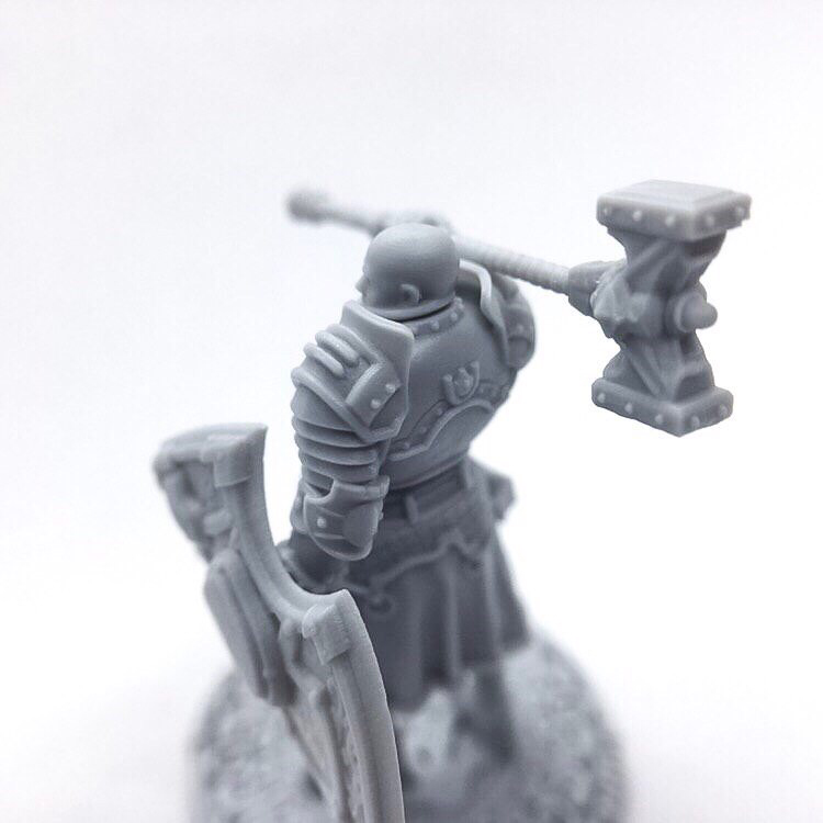 Fantasy Minis - FM06 - Warpriest 28mm