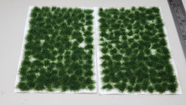 SEM - TU4DG-N - 4mm Dark Green - Natural Layout - Self-Adhesive Grass Tufts