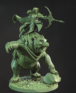 CastnPlay #831c Ursalor and Herdan, The Mystwood Protector (1 Miniatures) - no Base - 32mm